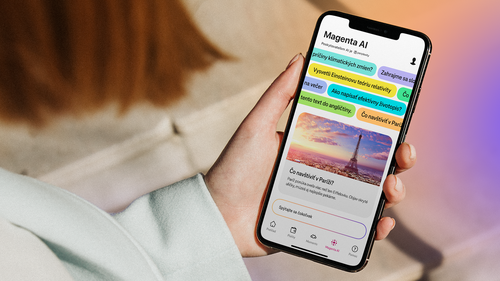 Obrazovka Magenta AI na mobilnom telefóne